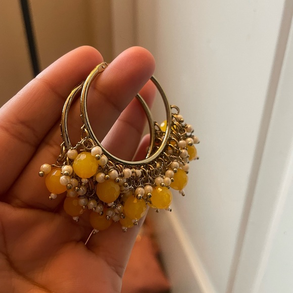 Yellow Waalian - Hoop Earrings - Picture 4 of 6